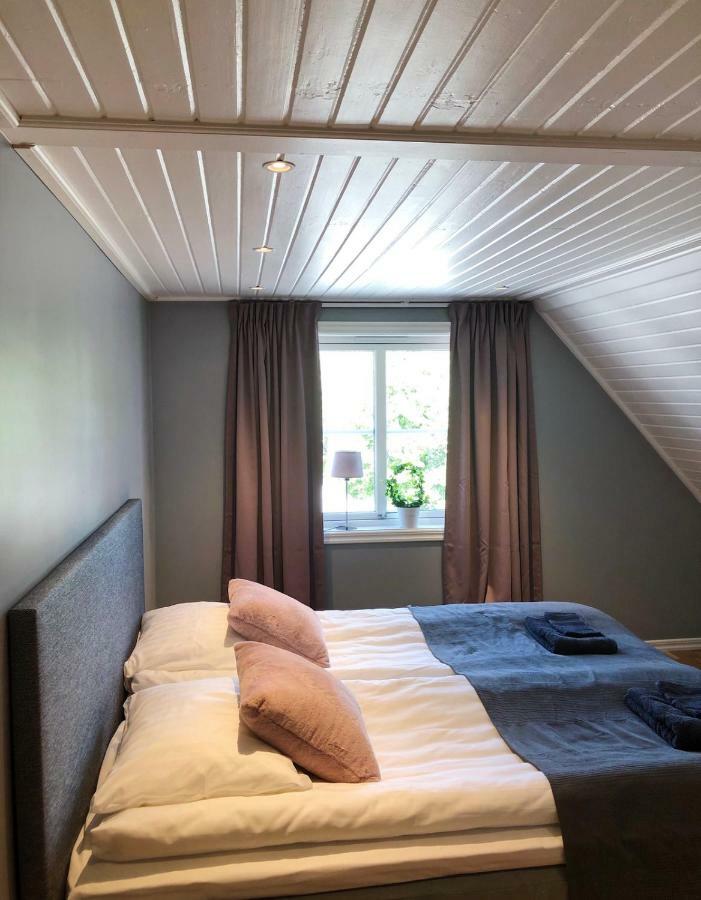 Lindens Bed&Breakfast Мелеруд Екстериор снимка